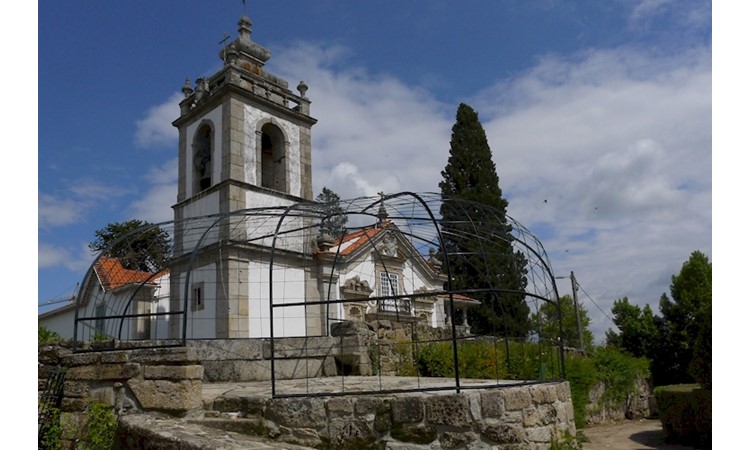 Casa dos Condes de Santar e Magalhães