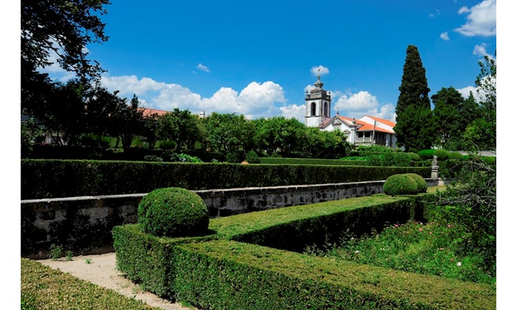 Casa dos Condes de Santar e Magalhães