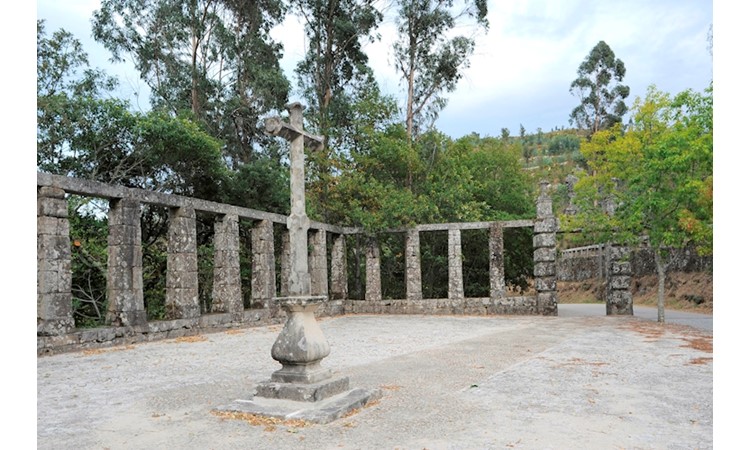 Enclosure of the Monastery of S. Cristóvão de Lafões