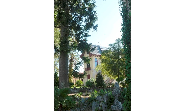 Garden of the Carlos Relvas Home-Studio