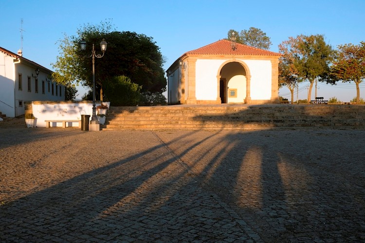 Santuário de Nossa Senhora do Almortão