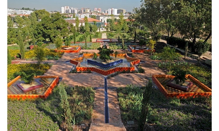 Palace of the Marquises of Fronteira (gardens)