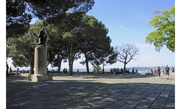 Garden of São Jorge Castle