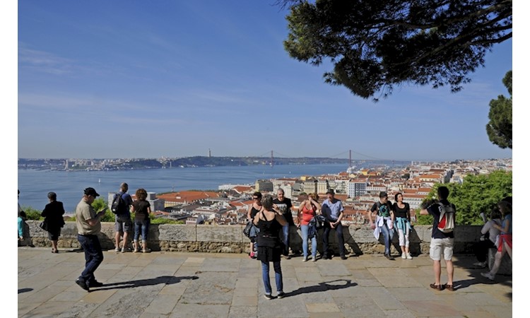 Garden of São Jorge Castle