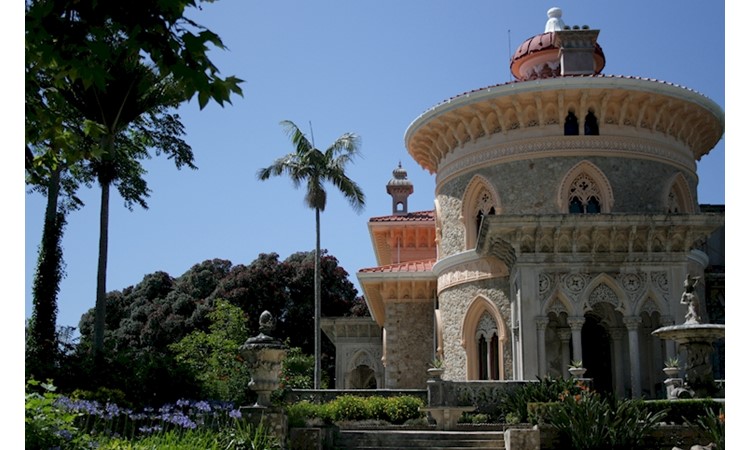 Monserrate Park
