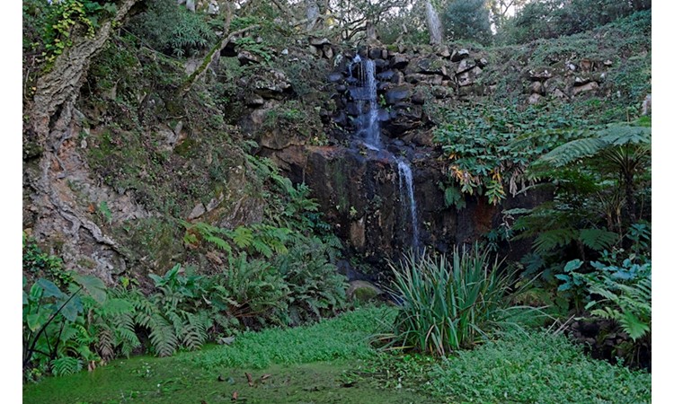 Monserrate Park