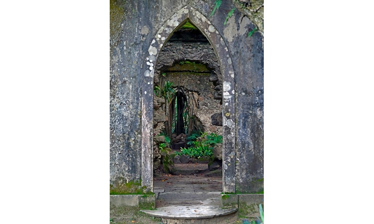Monserrate Park