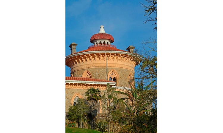 Monserrate Park