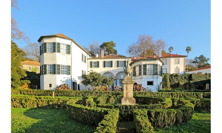 Casa Tait