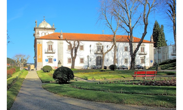 Embankment of the Castle of Santa Maria da Feira