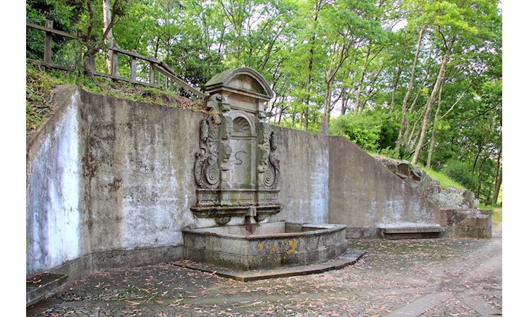 Quinta da Conceição and Quinta de Santiago
